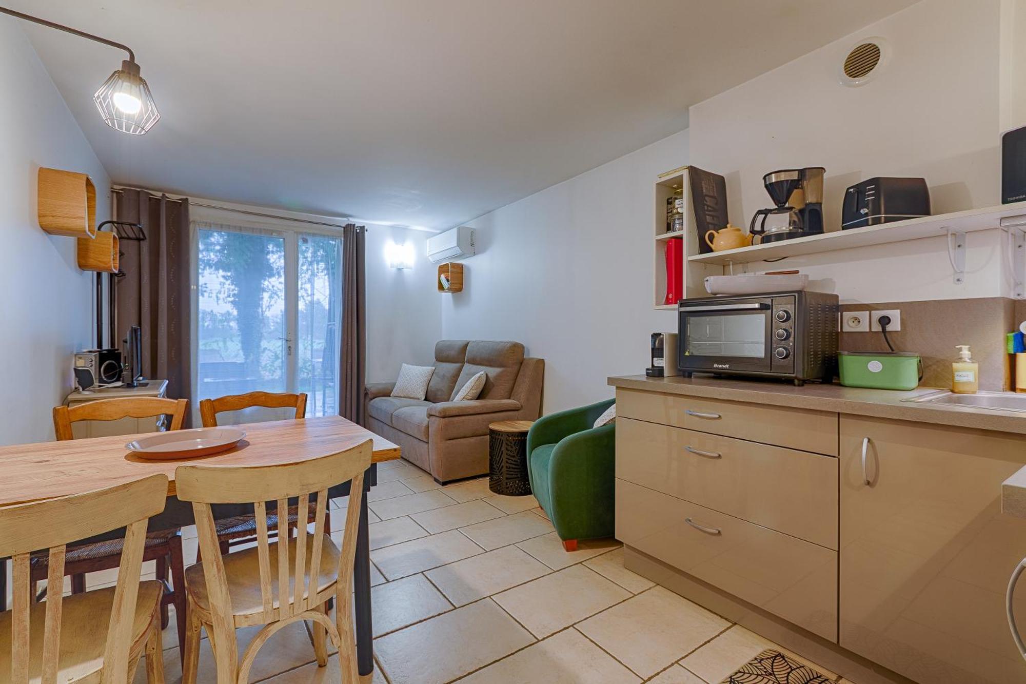 Au Epiceah, Logement A La Campagne Valence  Exterior foto